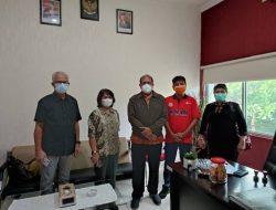 PMI Makassar Terima Bantuan Donasi Uang Tunai Dari Mupel GPIB Sulselbara Untuk Korban Gempa di Selayar